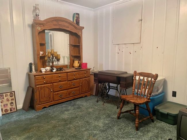 334 Old Kentucky Tpke, House other with 4 bedrooms, 3 bathrooms and null parking in Cedar Bluff VA | Image 11