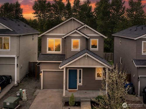 13105 Ne 56th Cir, Vancouver, WA, 98682-2279 | Card Image