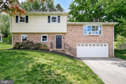 362 Allegheny Dr, YORK, PA, 17402-5001 | Card Image