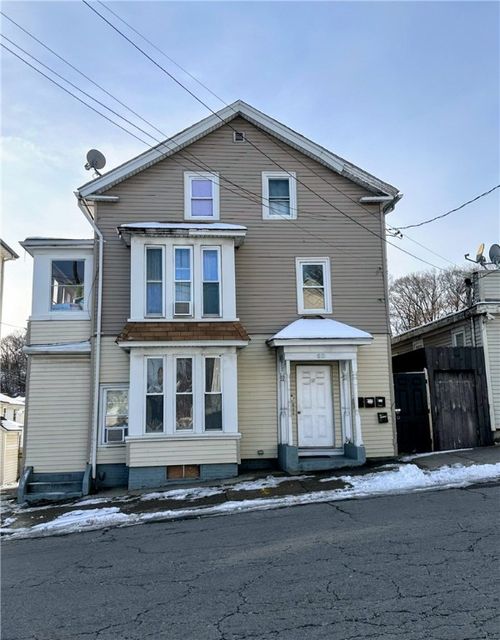 52 Harold St, Providence, RI, 02908-5439 | Card Image