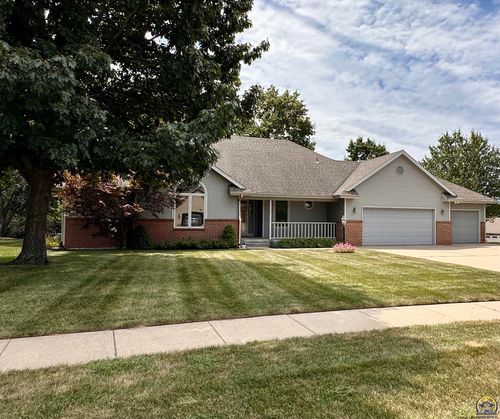 3317 Nw 33rd Ter, Topeka, KS, 66618-2714 | Card Image