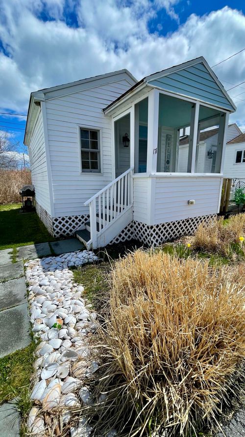 17-9 E Grand Avenue, Scarborough, ME, 04074 | Card Image