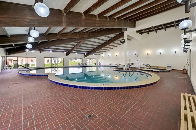 APT-306 - 9020 Sunrise Lakes Blvd, Condo with 2 bedrooms, 2 bathrooms and null parking in Sunrise FL | Image 18