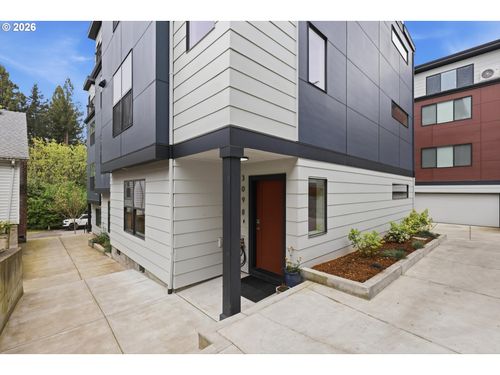 3098 Sw Pendleton Ct, Portland, OR, 97239 | Card Image