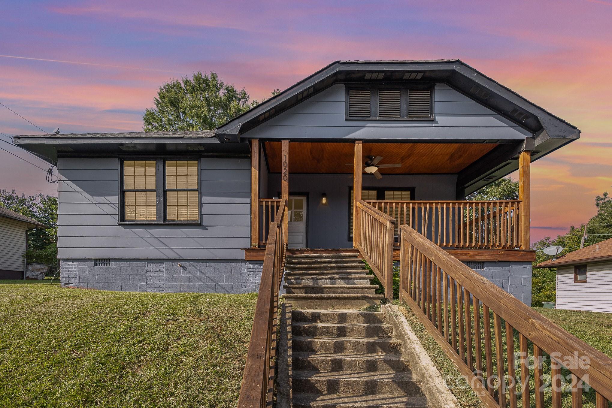 6th Ave, Gastonia, NC 28052