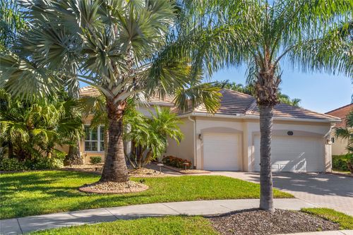 1835 Creek Nine Dr, North Port, FL, 34291-8070 | Card Image