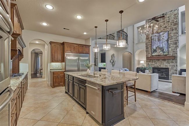 Chef's Kitchen | Image 20