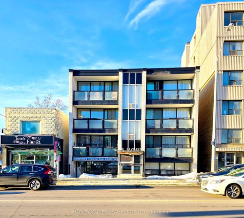 4-570 Eglinton Ave W, Toronto, ON, M5N1B7 | Card Image