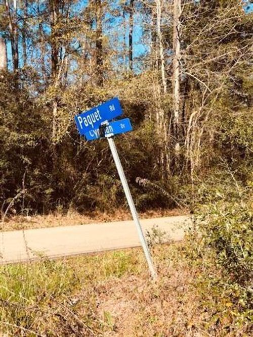 29227 Paquet Rd, Lacombe, LA, 70445-4014 | Card Image