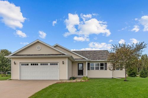 W6098 Sherwood Point Drive, GREENVILLE, WI, 54942 | Card Image