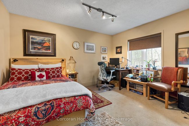 2517 Honey Harbour Rd, House other with 2 bedrooms, 2 bathrooms and 8 parking in Port Severn ON | Image 20