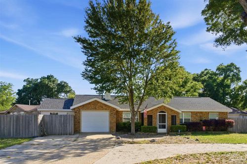 8395 Lofton Dr, Pensacola, FL, 32514-4739 | Card Image