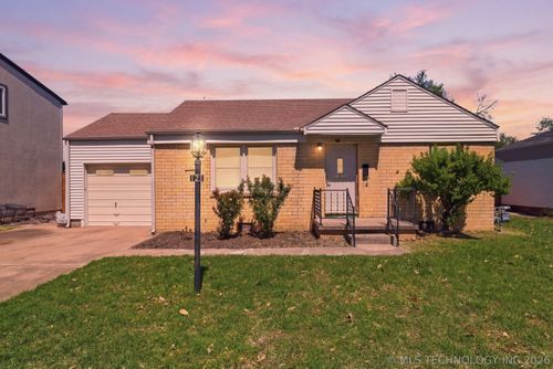 121 E 35th St, Tulsa, OK, 74105-2507 | Card Image