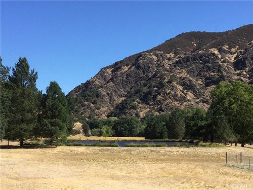 8220 Scotts Valley Rd, Upper Lake, CA, 95485-9559 | Card Image