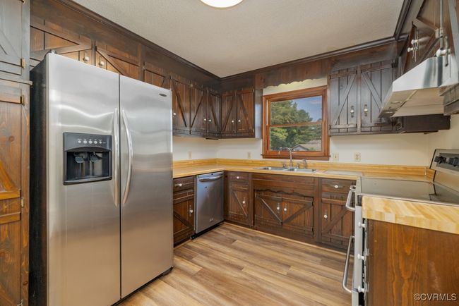 New luxury vinyl tile | Image 5