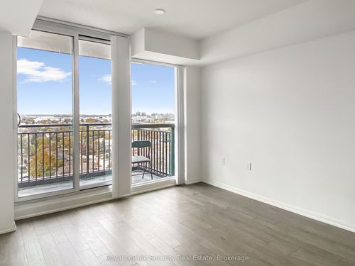 1204-3091 Dufferin St, Toronto, ON, M6A0C4 | Card Image