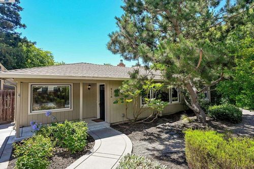 2175 Whyte Park Ave, Walnut Creek, CA, 94595-1365 | Card Image