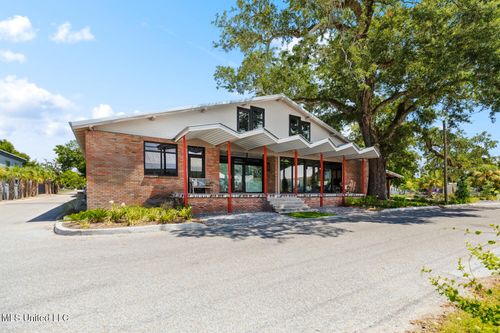 108-301 S Toulme St, Bay Saint Louis, MS, 39520-4445 | Card Image