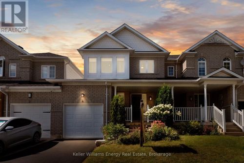 4 Primeau Avenue, Whitby (Brooklin), ON, L1M2B7 | Card Image