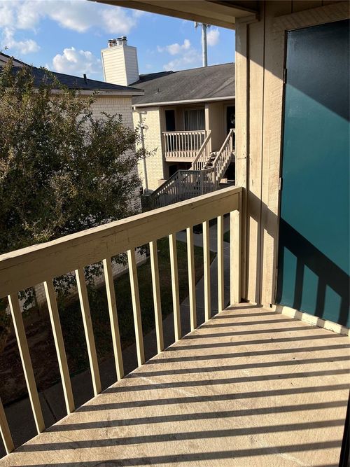 apt-200-3919 Fairmont Pkwy, Pasadena, TX, 77504-3062 | Card Image