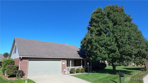 1940 Shady Oak Court, Springfield, OH, 45502 | Card Image