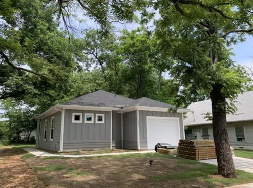 531 E Monterey St, Denison, TX, 75021-6459 | Card Image