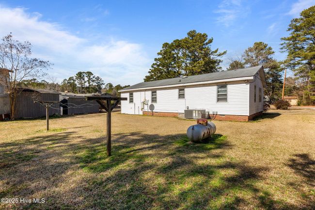 241 Myers Park, House other with 2 bedrooms, 1 bathrooms and null parking in Rich Square NC | Image 33