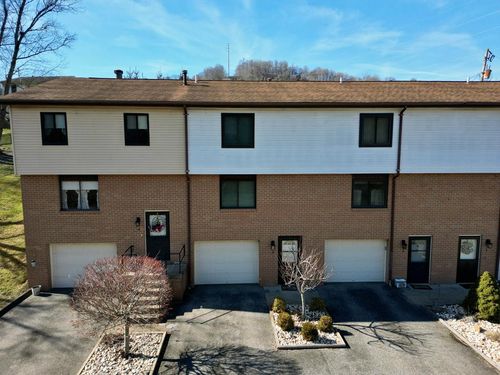 10 Clayton Ct, Wheeling, WV, 26003-9502 | Card Image