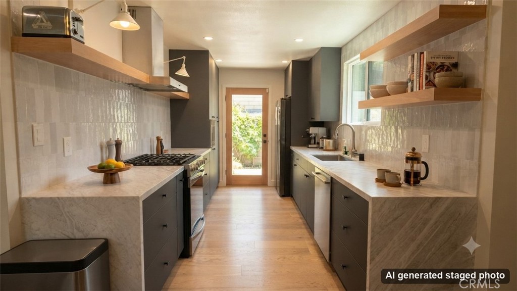 Residential Lease in Los Angeles 3