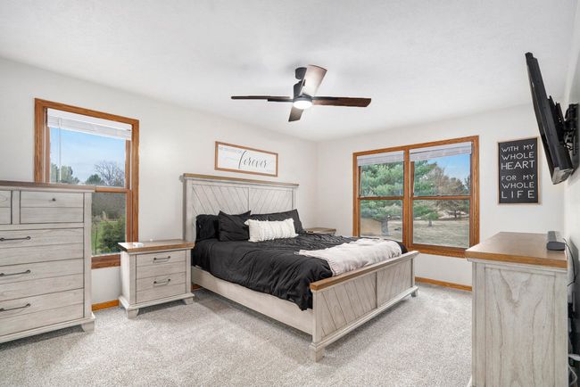 Primary Bed, Natural Light | Image 14