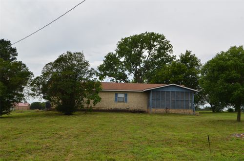 2020 Gage Rd, Cleburne, TX, 76031-8595 | Card Image