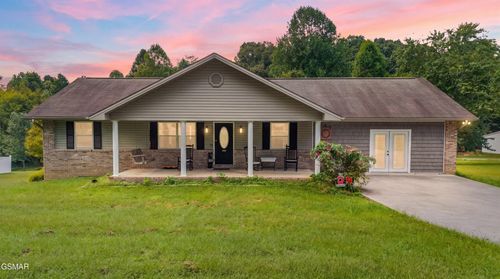 1825 Sunnydale Dr, Sevierville, TN, 37862-6128 | Card Image