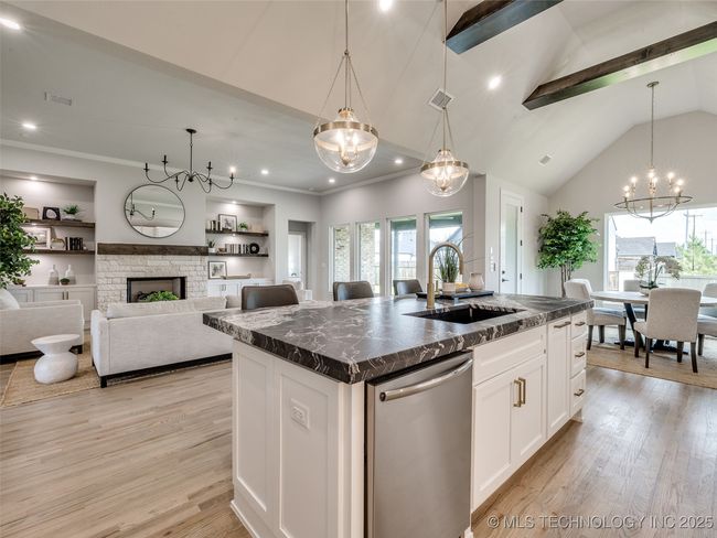 5704 E 126 Th St S, House other with 4 bedrooms, 4 bathrooms and null parking in Bixby OK | Image 24