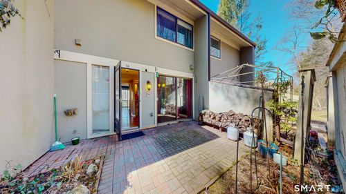 54-54 Clubhouse Dr, Woodbury, CT, 06798-3205 | Card Image