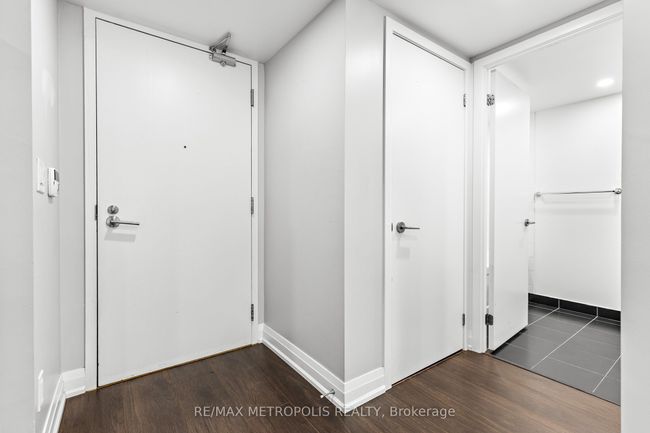 678 - 209 Fort York Blvd, Condo with 2 bedrooms, 2 bathrooms and null parking in Toronto ON | Image 24