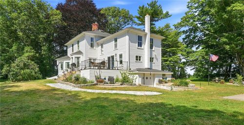 3672 S County Trl, Richmond, RI, 02892-1832 | Card Image