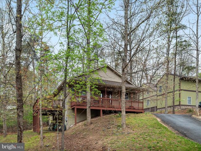 1304 Lakeview Dr, House other with 4 bedrooms, 3 bathrooms and null parking in CROSS JUNCTION VA | Image 4