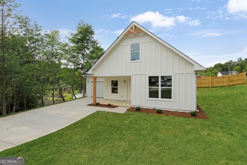 123 Duck Walk Way, Hogansville, GA, 30230-1367 | Card Image