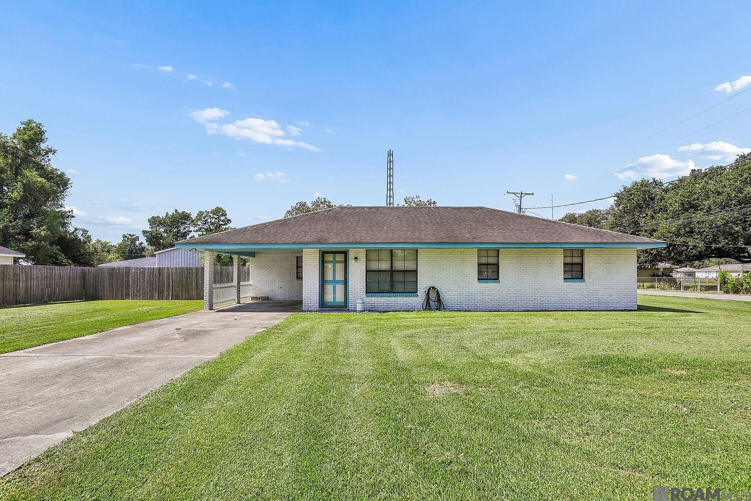 355 Hood St, Pending in Donaldsonville - eXp Realty
