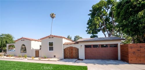 2391 Fashion Ave, Long Beach, CA, 90810-3340 | Card Image