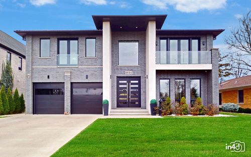 6644 N Knox Ave, Lincolnwood, IL, 60712-3328 | Card Image