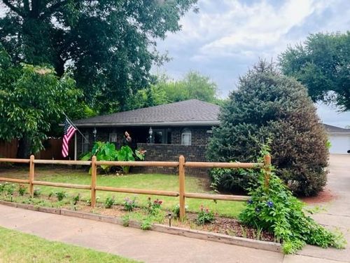 206 E Dunn St, Ripley, OK, 74062-9701 | Card Image