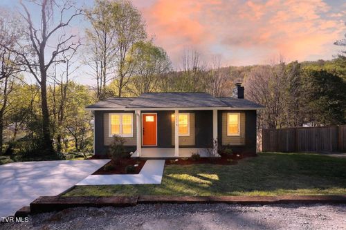 1116 Berry Rd, Elizabethton, TN, 37643-3444 | Card Image