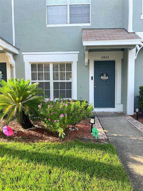 2435 Lake Woodberry Cir, BRANDON, FL, 33510-2712 | Card Image