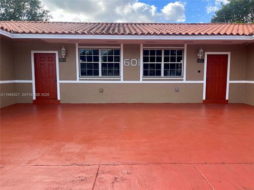 603-603 Nw 97th St, Miami, FL, 33150-1614 | Card Image
