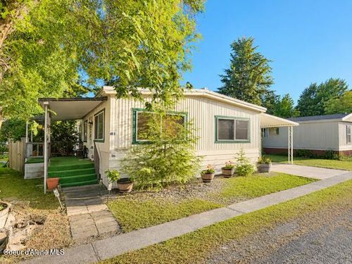 8901 N Starr Loop, Hayden, ID, 83835-8686 | Card Image