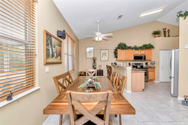 10372 Sw 41 St Ct, House other with 4 bedrooms, 2 bathrooms and null parking in OCALA FL | Image 18