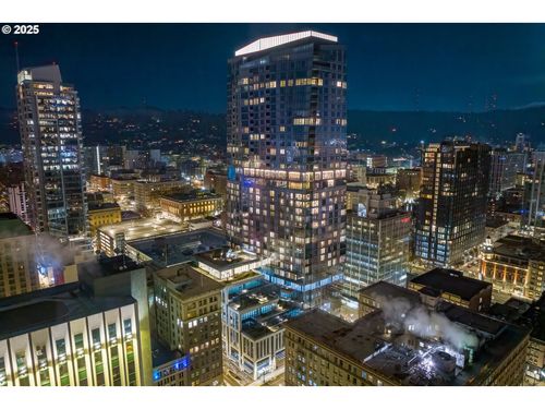 2306-550 Sw 10th Ave, Portland, OR, 97205-2721 | Card Image