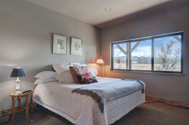 11762 Gooch Hill Rd, House other with 3 bedrooms, 3 bathrooms and null parking in Gallatin Gateway MT | Image 20