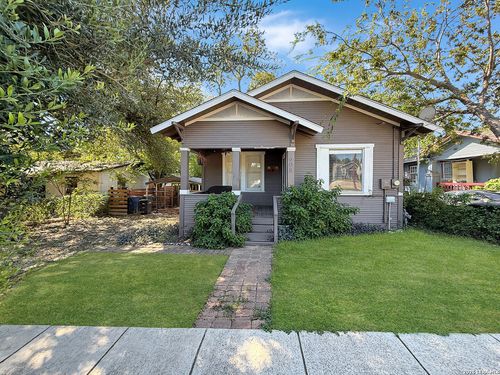 608 E Mistletoe Ave, San Antonio, TX, 78212-3518 | Card Image